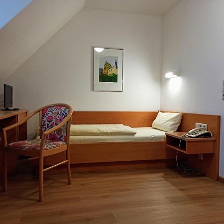 Gastehaus Deggendorf Hotel Luaran gambar